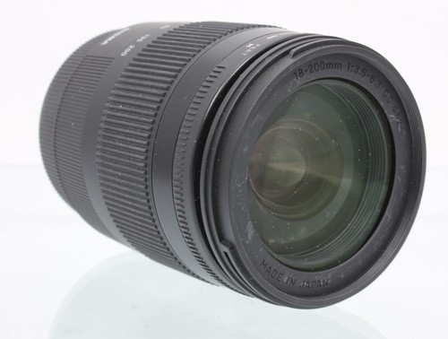 Sigma 200mm 6 3 dc - 18-200mm, f/3.5-6.3